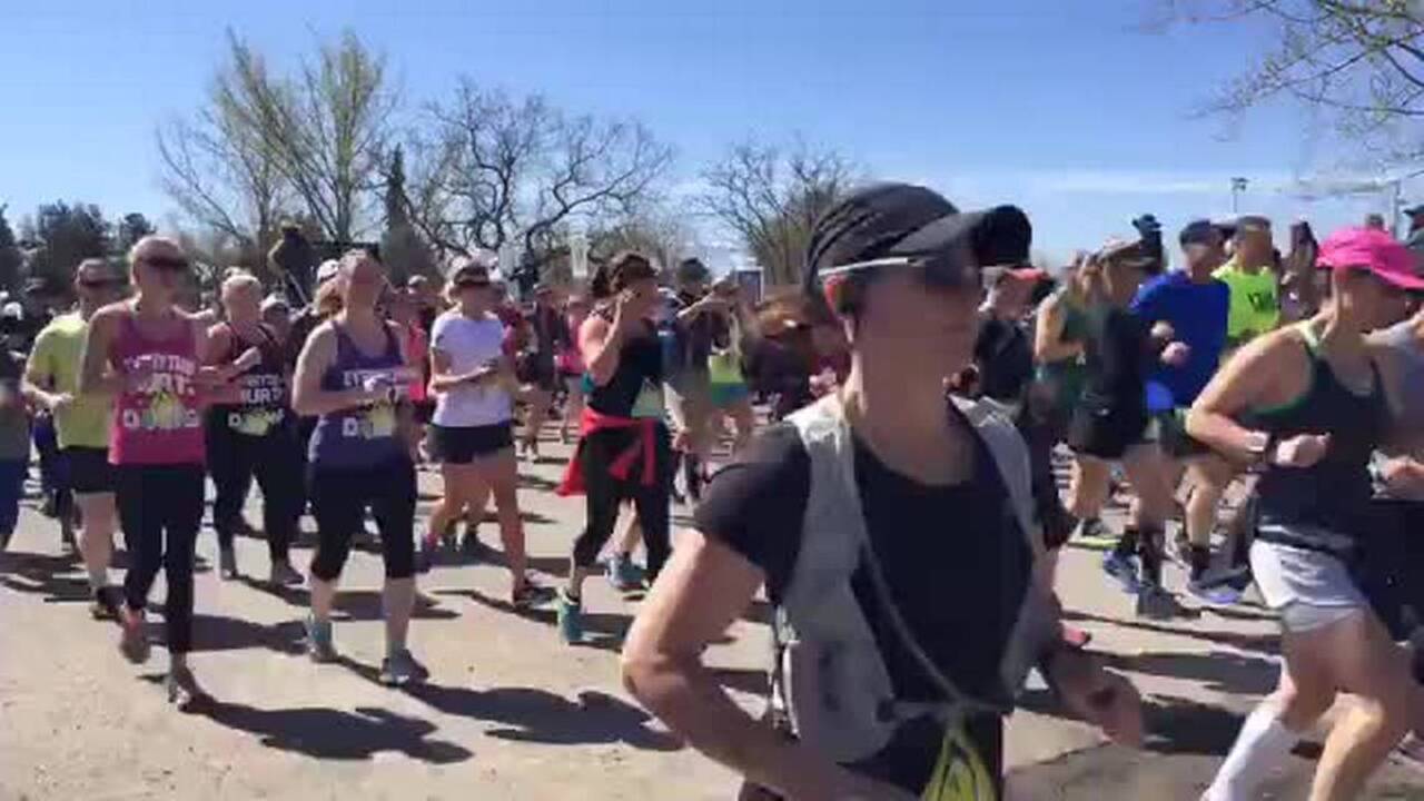 Runners hit the pavement Saturday morning to take on the Race to Robie Creek