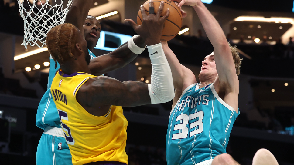 Hornets' Liam McNeeley, Sion James look ahead to Summer League