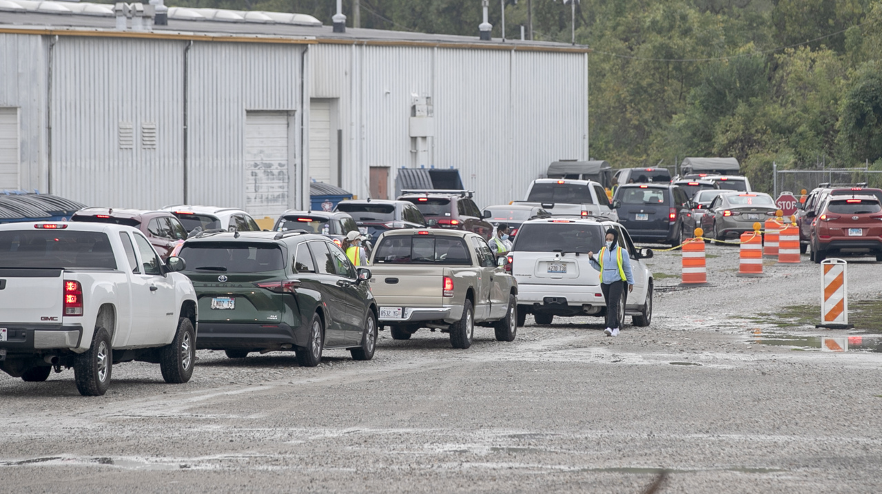 Belle Clair Fairgrounds mass vaccination site in Belleville, Illinois reopens, Pfizer booster available