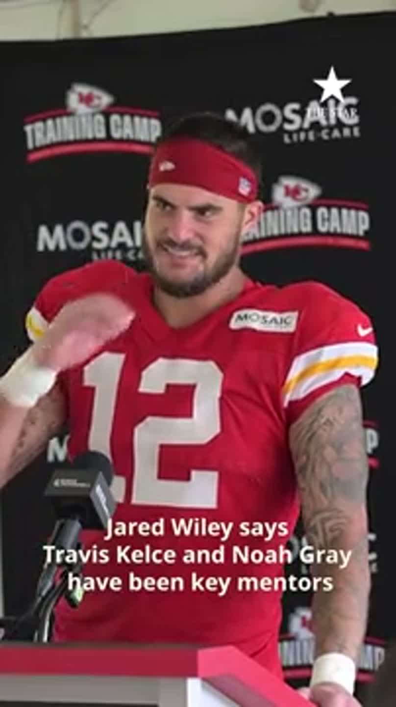 Travis Kelce, Noah Gray are key mentors to NFL tight ends
