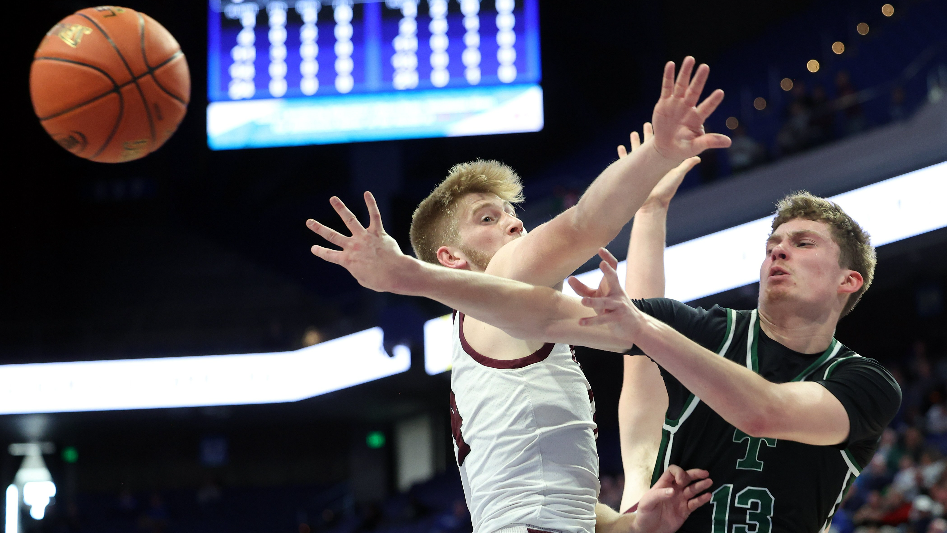 Slideshow: Louisville Trinity takes out Pulaski County in Boys’ Sweet 16
