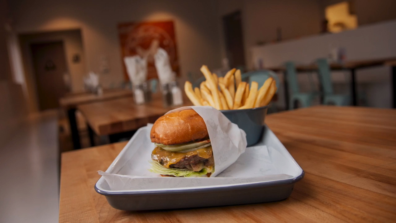 Track 7 closes its East Sacramento kitchen, but keeps its neighborhood taproom open
