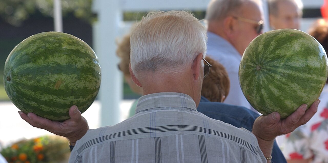 Lakewood Ranch market moving to new place, day and time. Here are all of the details