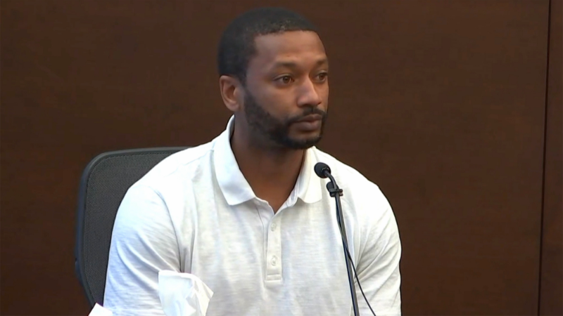 Friend testifies that Hedgepeth's roommate had blood on her hand when he picked her up