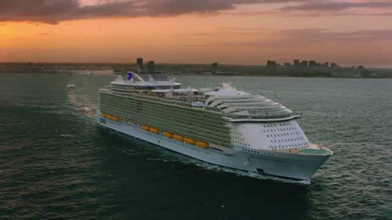 Behind the scenes look at the world's largest cruise ship