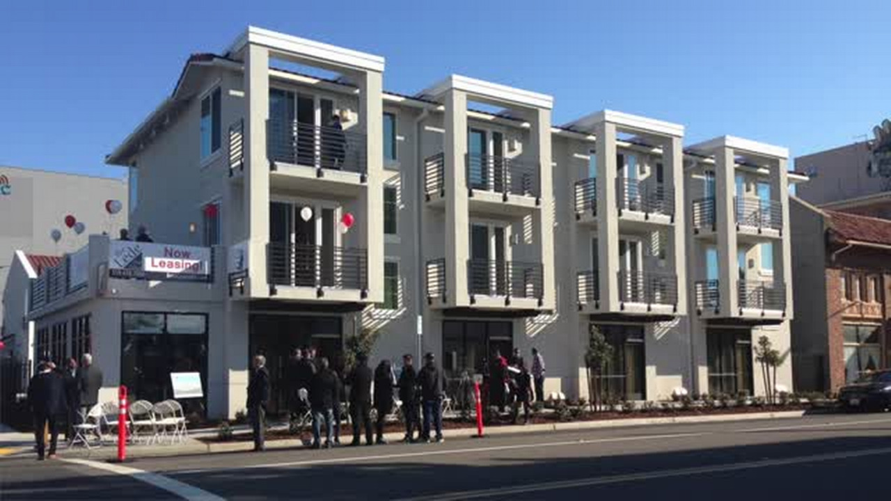 Darius Assemi selling Mural District properties in downtown Fresno