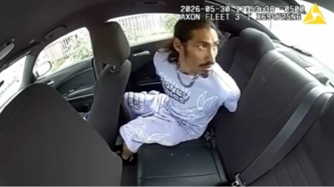 Watch suspect escape cuffs, take control of Dallas police car