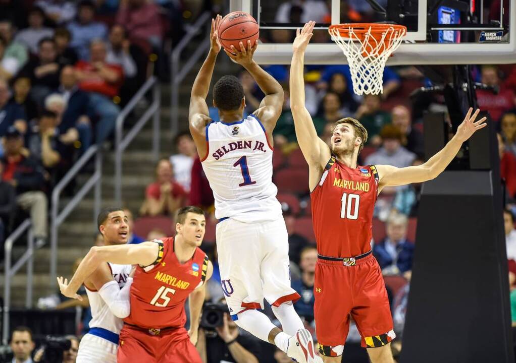 The importance of Perry Ellis, Wayne Selden in KU's Sweet 16 win