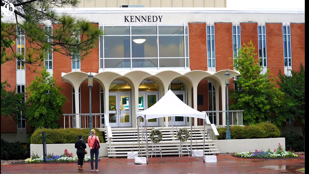 UNC Charlotte place wreaths in remembrance