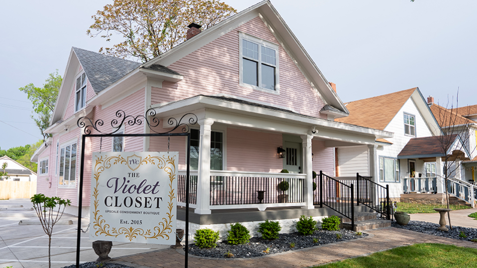 Violet Closet reopens in new location