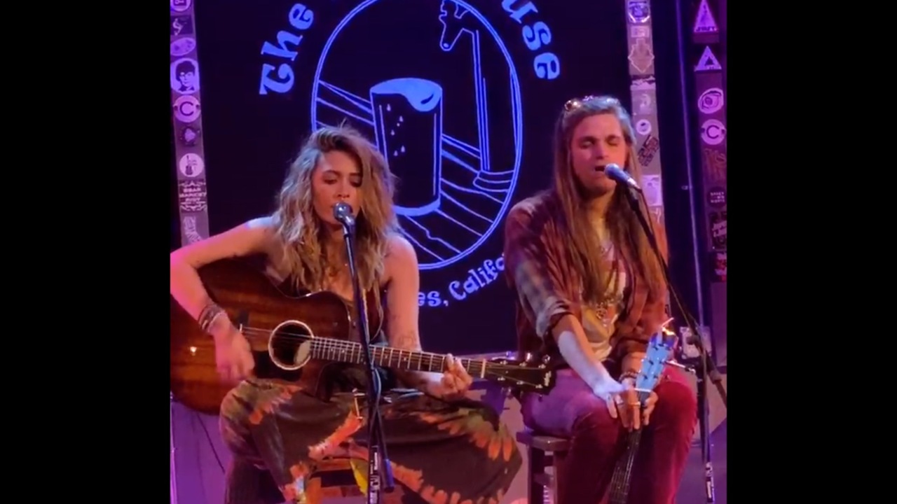 Watch Paris Jackson sing at The Pour House in Paso Robles