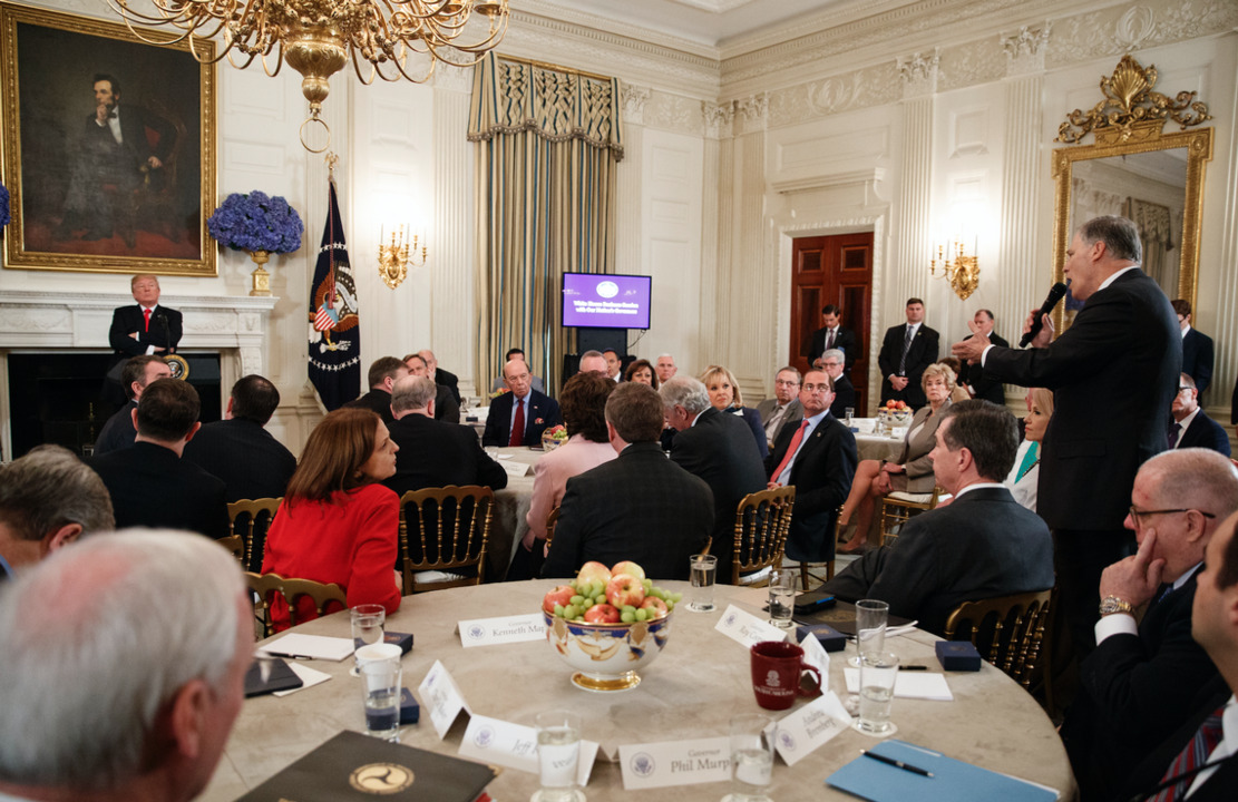 Inslee emerging as credible bull in cattle call for U.S. president