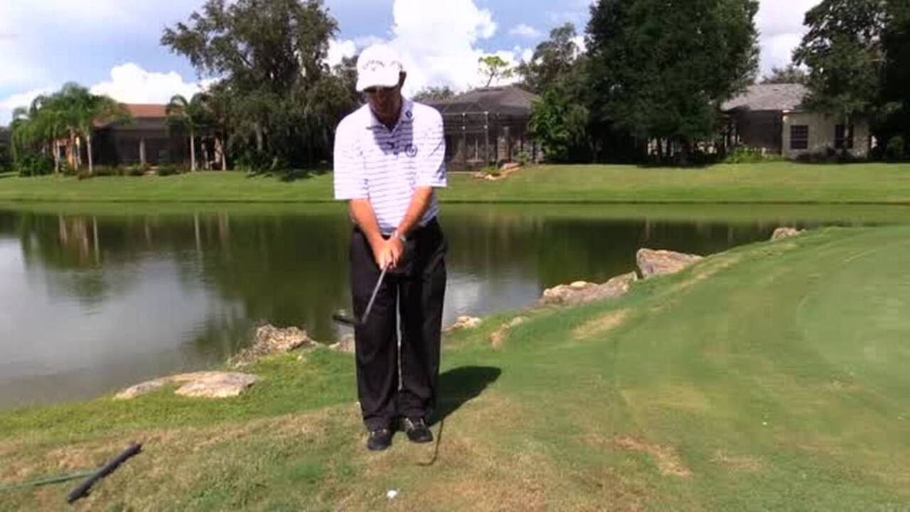 Golf Tips - Lakewood Ranch's Jon Bullas teaches the importance of bounce when chipping 