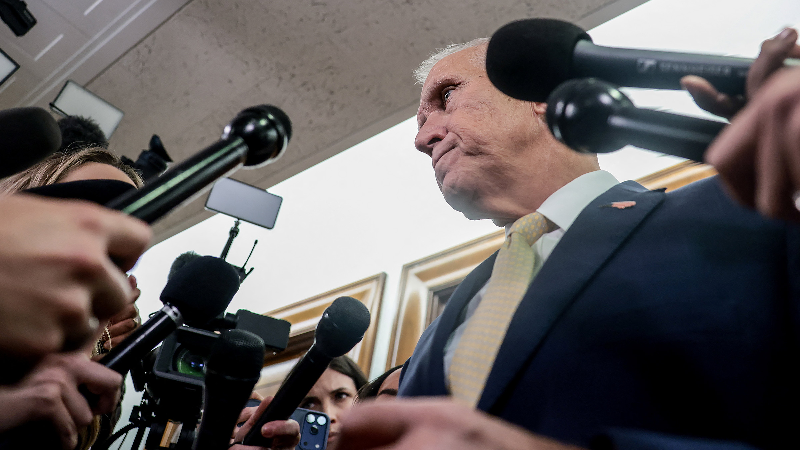 Tillis says he's ready to move ahead with confirming Warsh