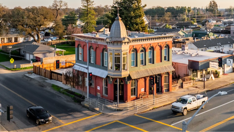 Discover stunning CA Gold Rush-era building built in 1883 for sale for $700,000