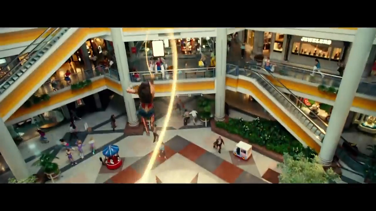 Wonder Woman 1984 official trailer