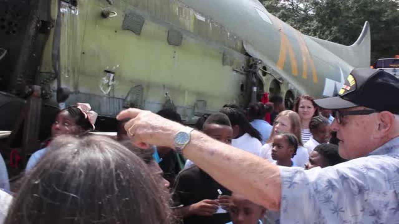 Video: B-17 rolls down Russell Parkway