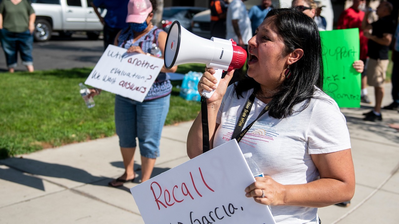 ‘We deserve an answer.’ Livingston residents demand explanation after city manager let go