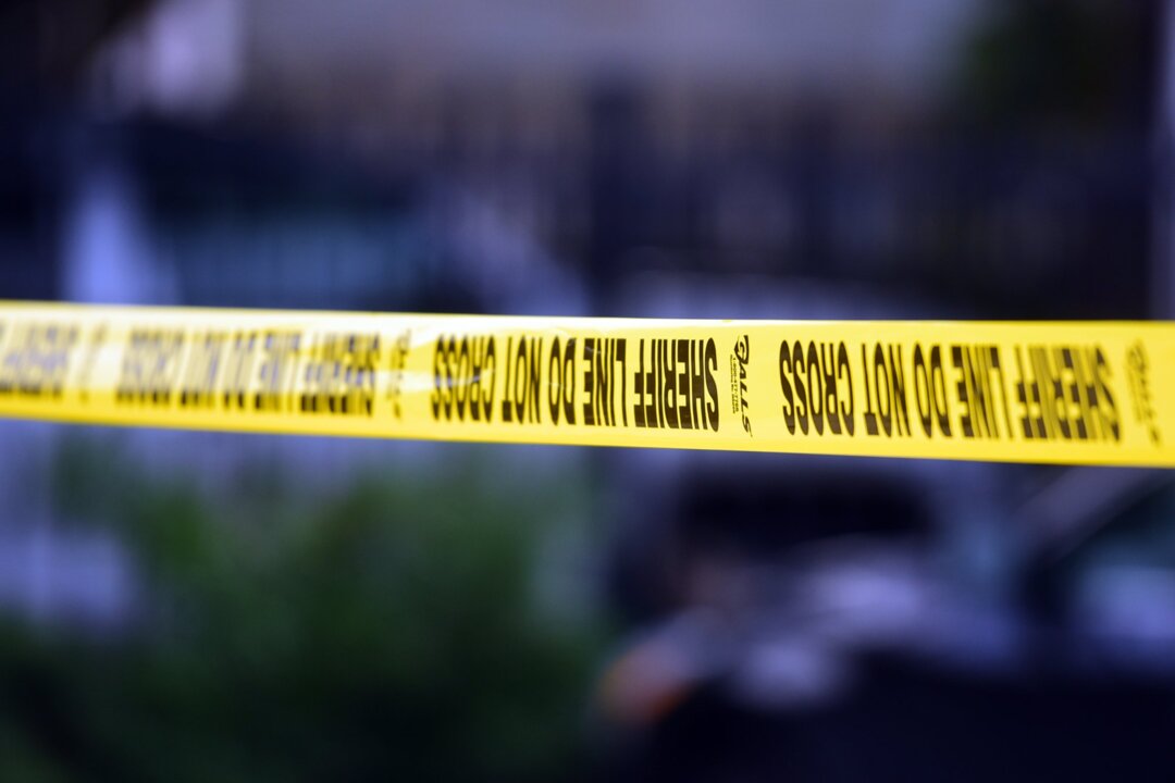 Deputies investigating body found in canal near Los Banos