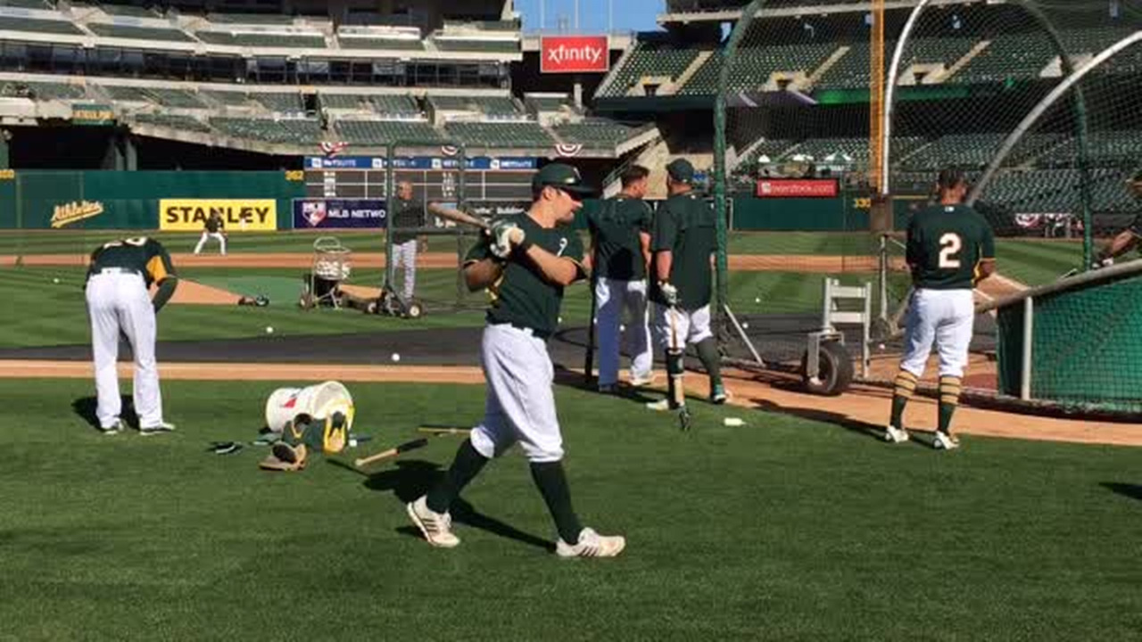 Sights and sounds: Opening night at Oakland Coliseum