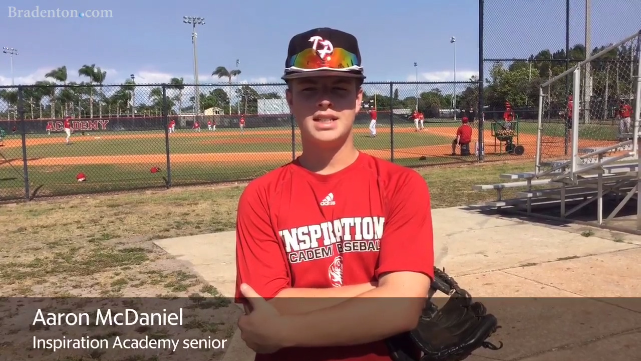 This Bradenton baseball player turns blind eye toward disability, earns college scholarship