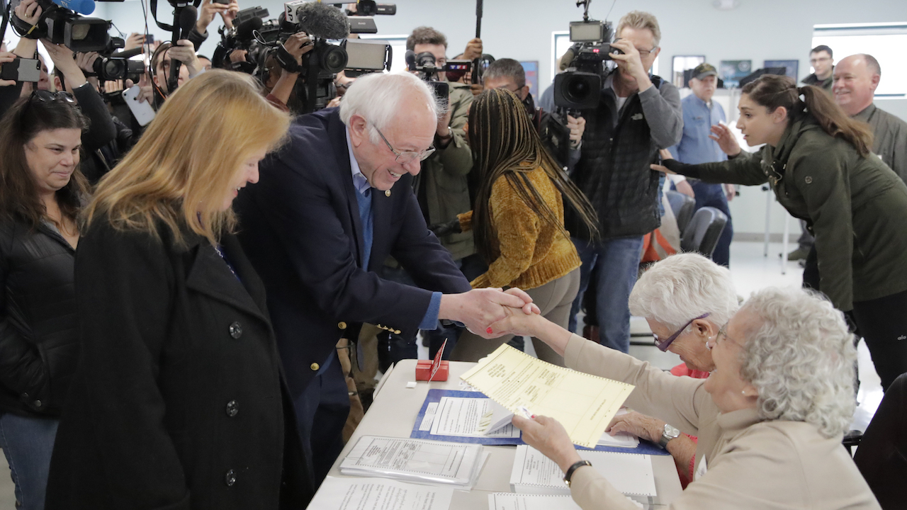 Bernie Sanders votes in Burlington, Vermont on Super Tuesday ...