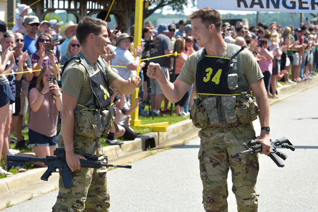 Watch as Best Ranger competitors cross finish line after final Buddy Run