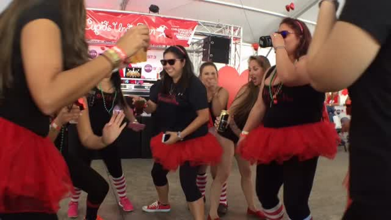 Video: Cupid's Undie Run In Miami
