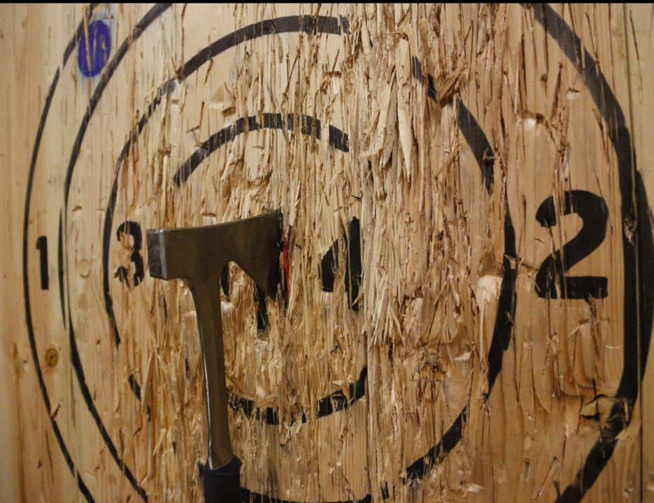 Throwing axes at Blade and Timber