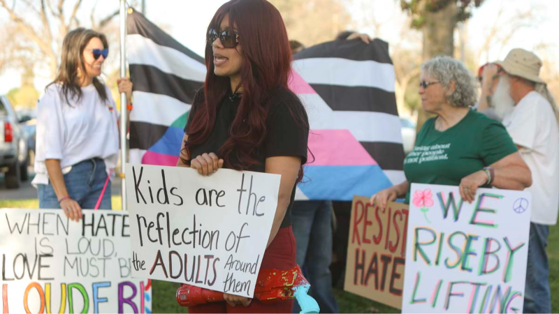 Parents, students and community members urge Visalia school district audit response to homophobic slur incident