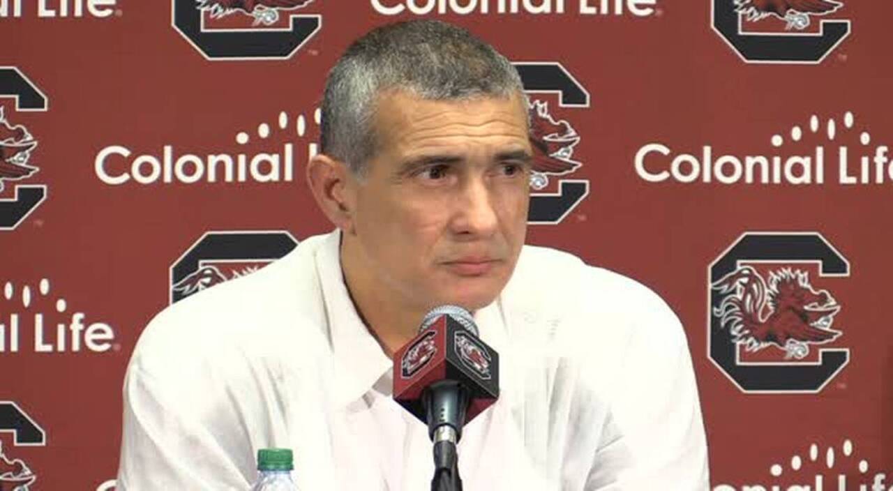 Frank Martin says he's tired of talking to Chris Silva about his fouls