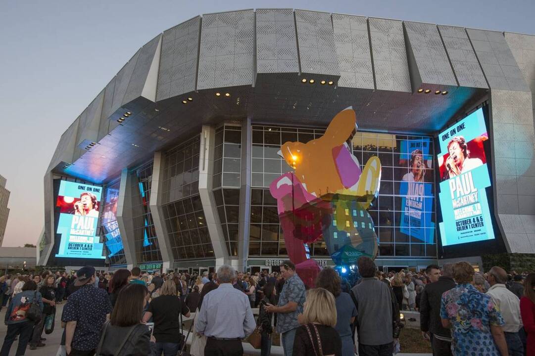 Metal detectors secure Golden 1 Center plaza on event nights