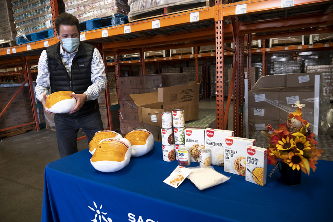 Watch as Sacramento Food Bank receives 1,000 turkeys for upcoming holiday distribution