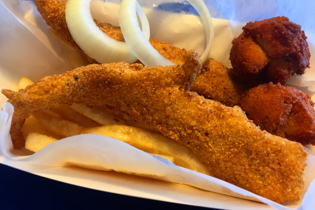 Looking Back: Foodie Friday checks out Skippers Seafood