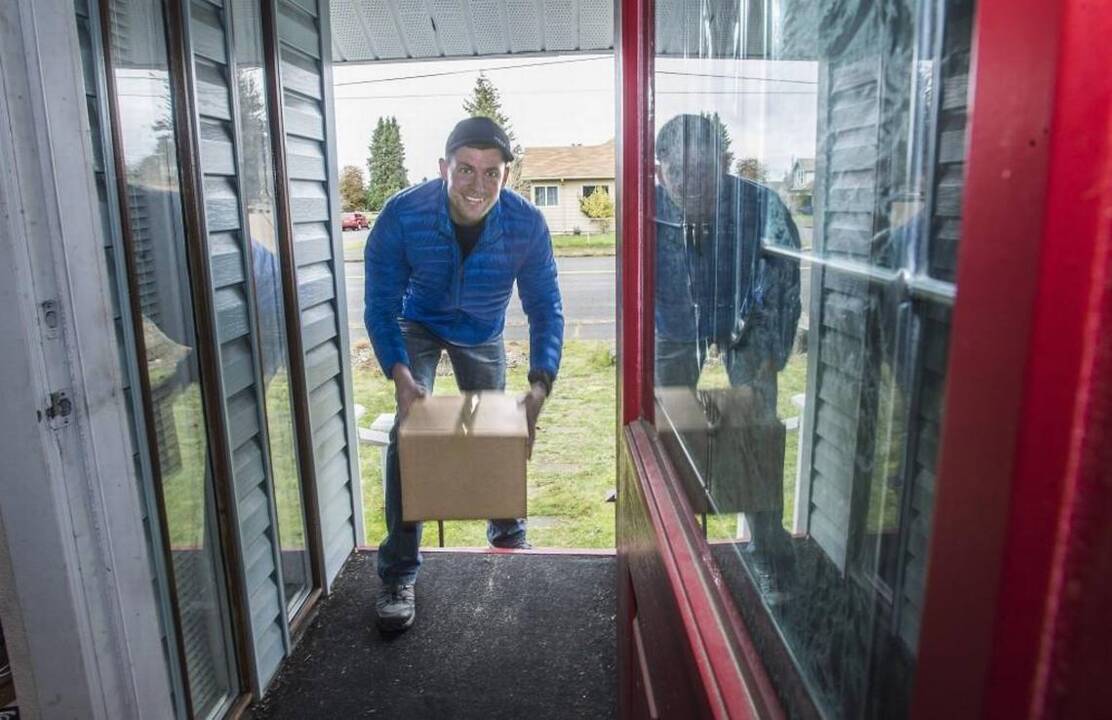 Tacoma man creates 'Boom Box' to deter package thieves