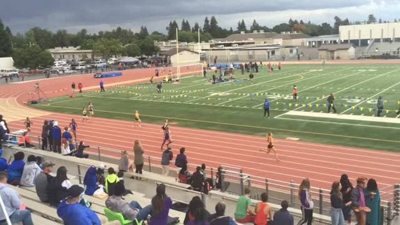 Enochs' Claire Seymour 2nd At Section D-1 Track
