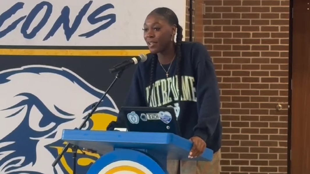 Olathe South hoops star Eve Long picks Notre Dame as college destination