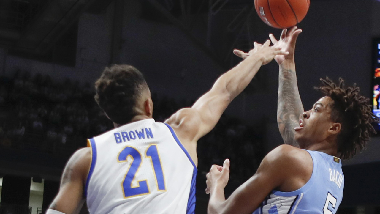 Pitt thumps UNC, handing the Tar Heels their fourth consecutive loss of the season