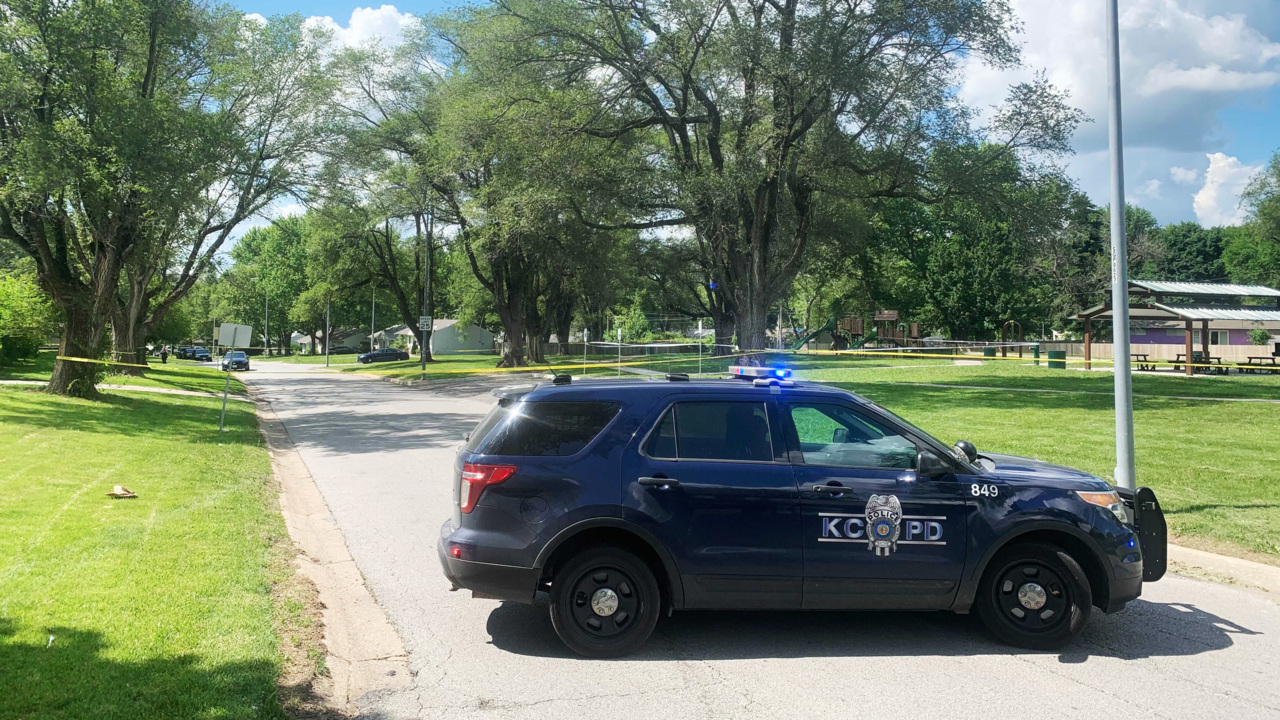 Kansas City police investigate fatal shooting near 108th and Sycamore ...