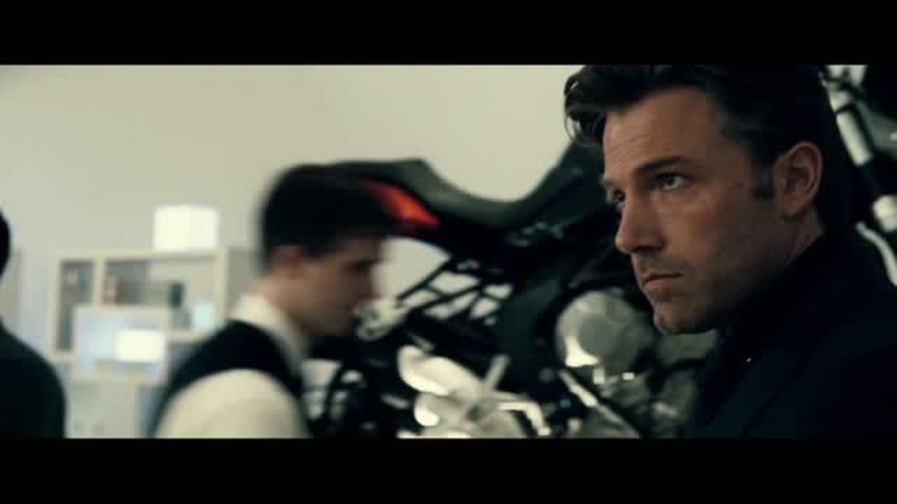 Video: 'Batman v. Superman: Dawn of Justice' trailer