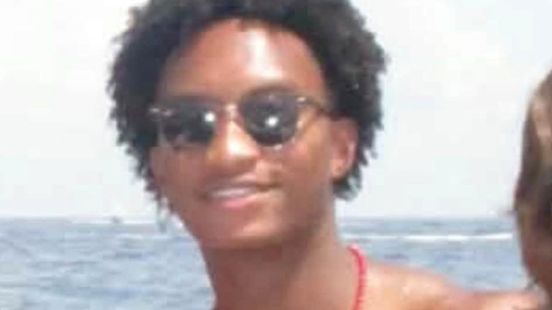 Investigators seeks answers in death of Mississippi teen
