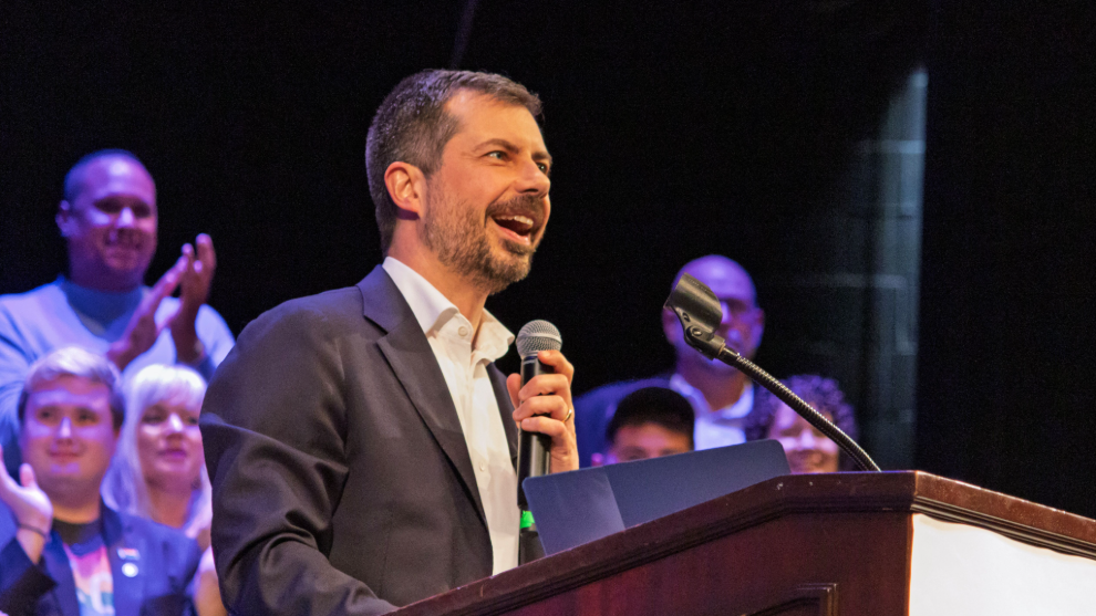 Former U.S. Secretary of Transportation Pete Buttigieg headlines Kansas Dems event