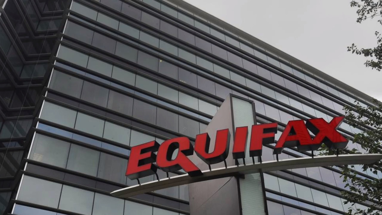 Equifax payouts could disappoint customers who were expecting $125 checks, feds say