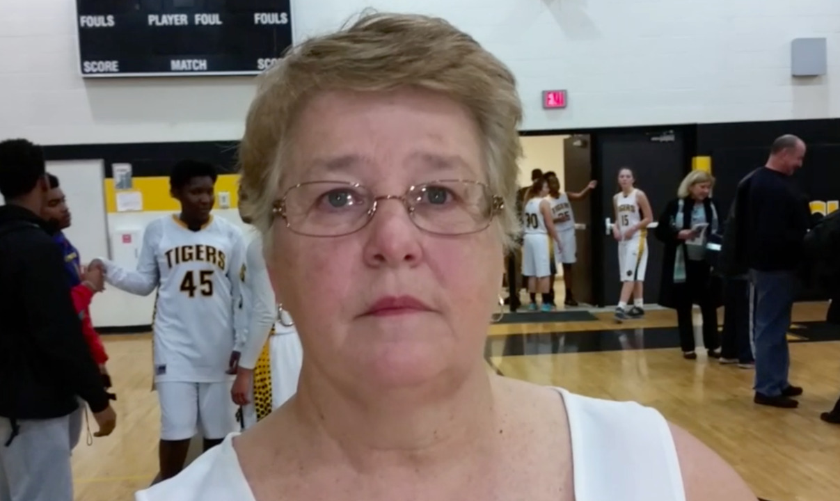 Chapel Hill and Northwood girls tie for regular-season basketball championship