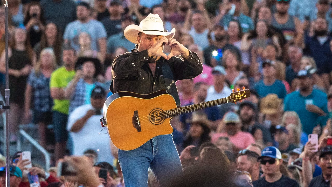 Garth Brooks in Boise 2019