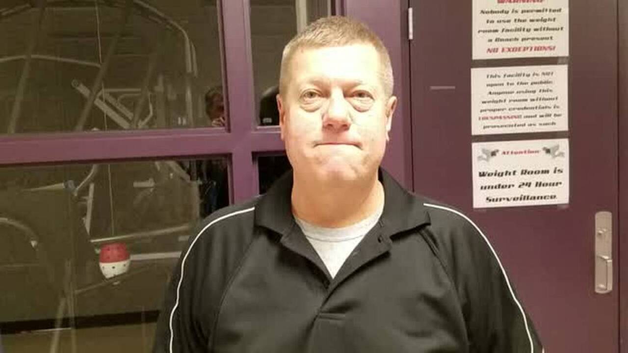 Mascoutah boys basketball coach celebrates career win No. 300