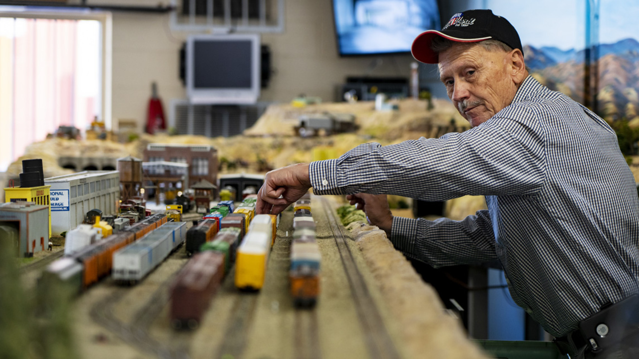 Why these model train sets showing Roseville’s history might be destroyed