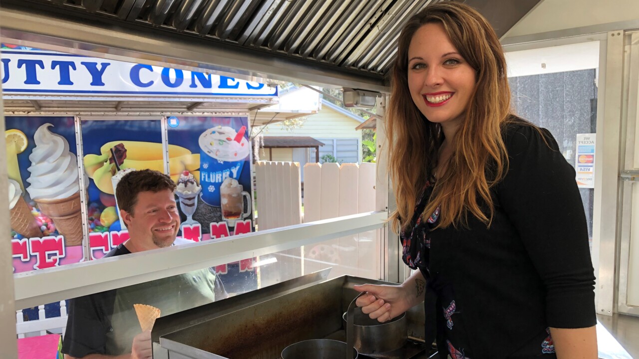 Myakka City caterer brings the guilty food pleasures to fairs and festivals in Florida