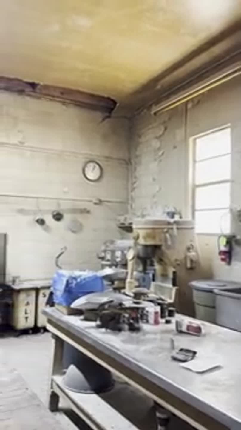 Electrik Maid Bake Shop