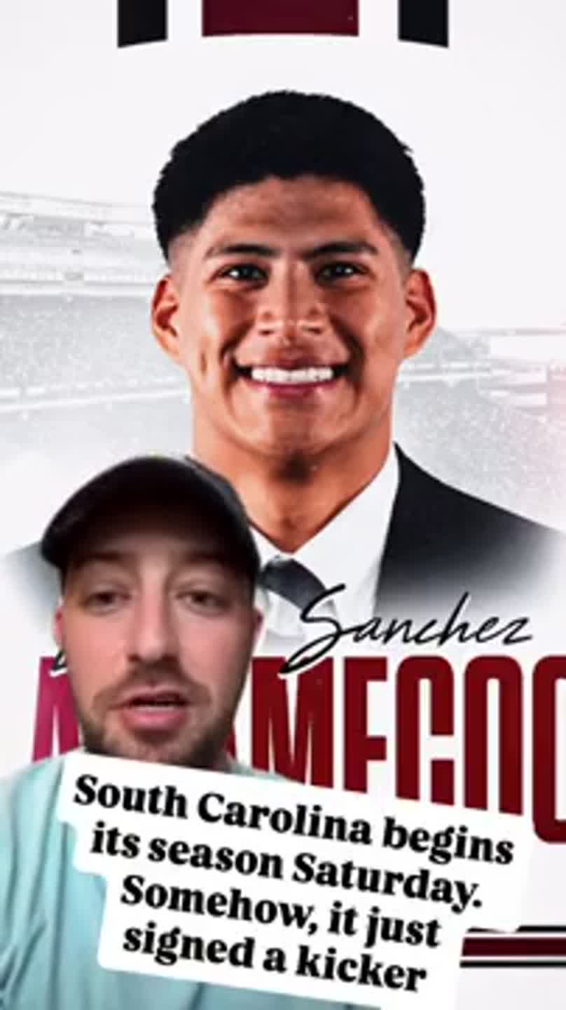 South Carolina signs Houston transfer kicker Ethan Sanchez